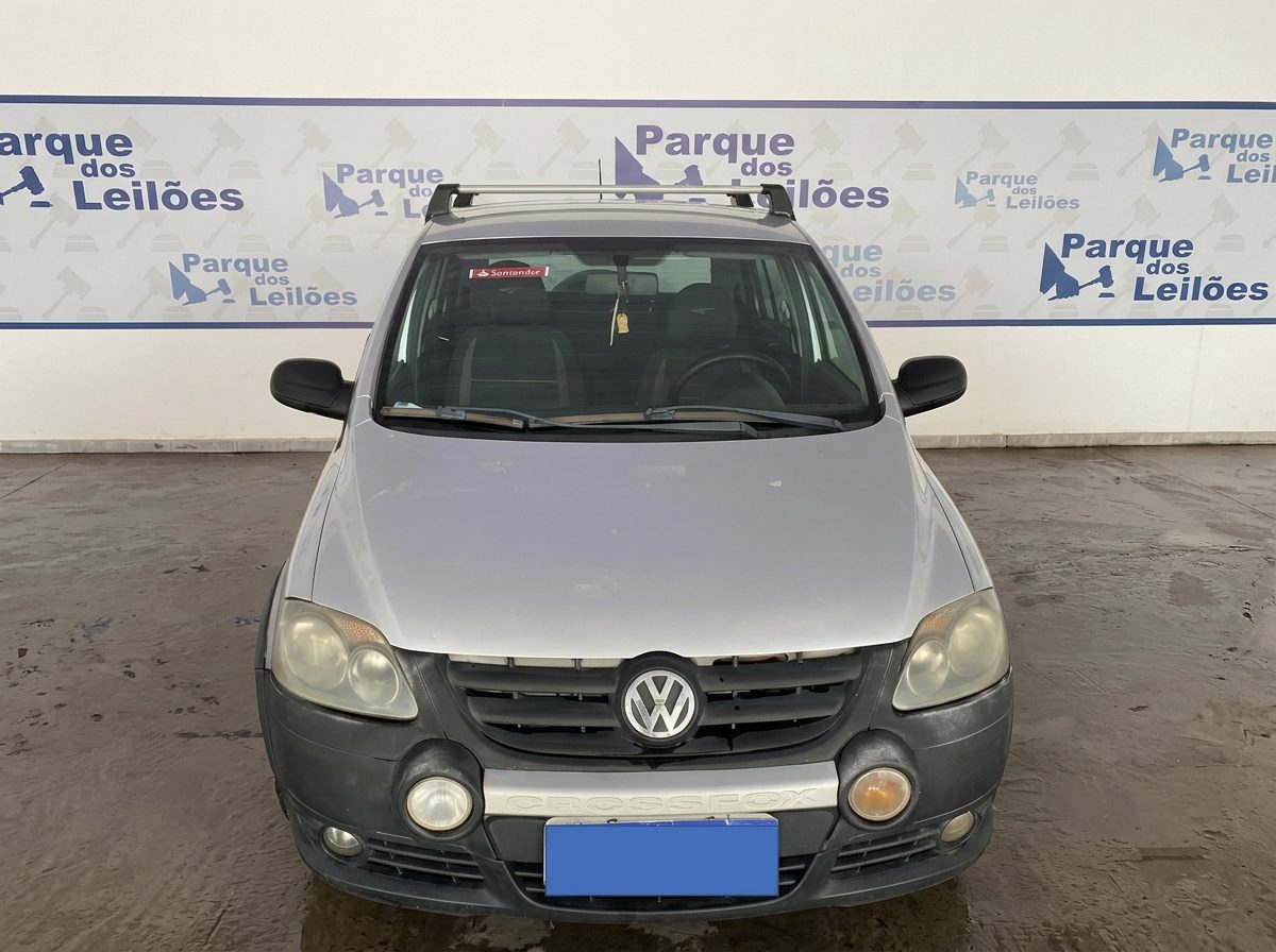 Vista dianteira de Volkswagen Crossfox 2009/2010