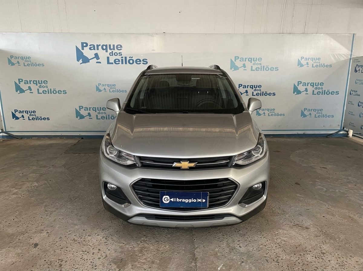 Vista dianteira de Chevrolet Tracker LTZ Flex 2017/2017